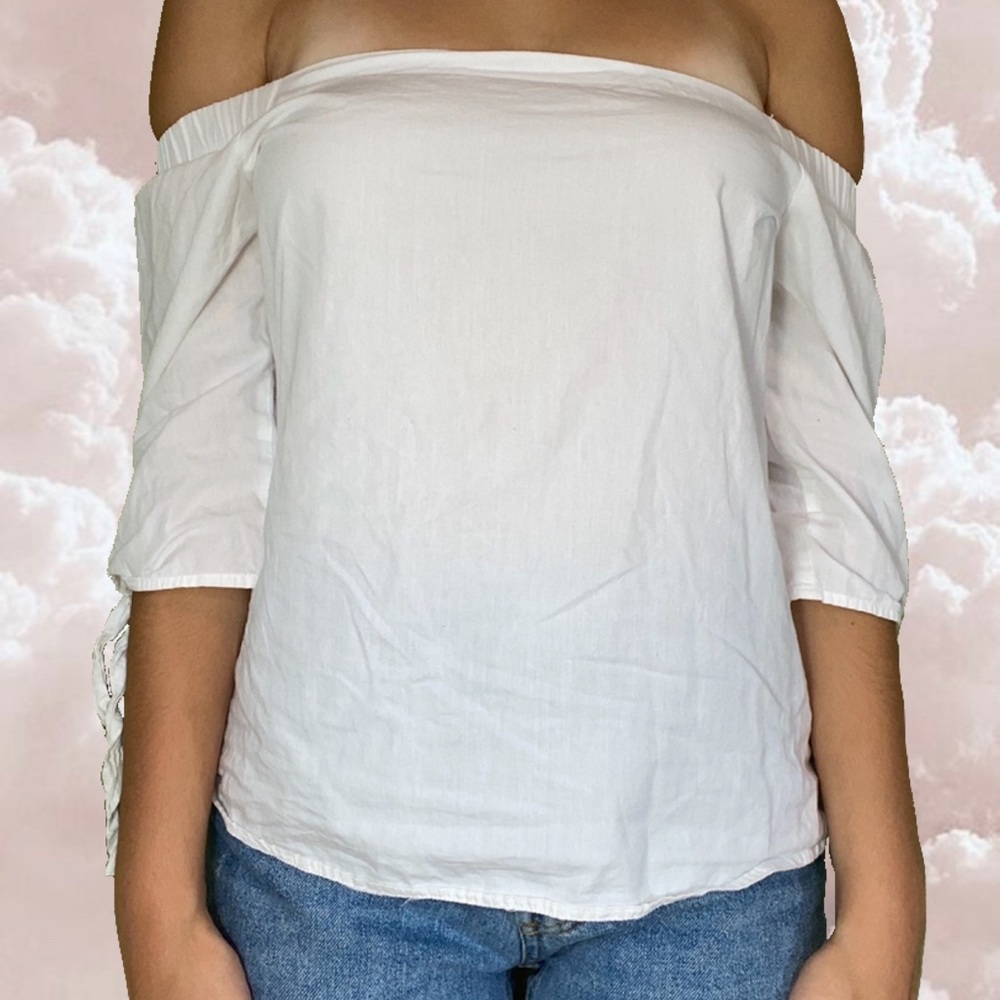 Off-The-Shoulder White Top - Picture 3 of 6